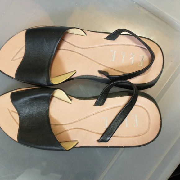 Ladies Sandals - Picture 4 of 4